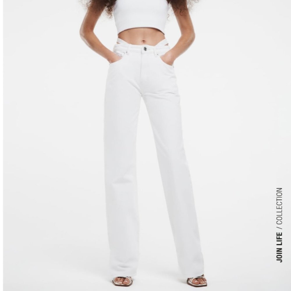Zara LOW-RISE BAGGY JEANS White Size 34/6